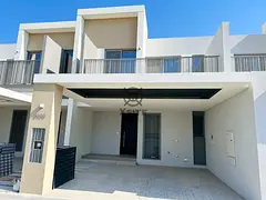 Single Row | Spacious Layout | Brand New