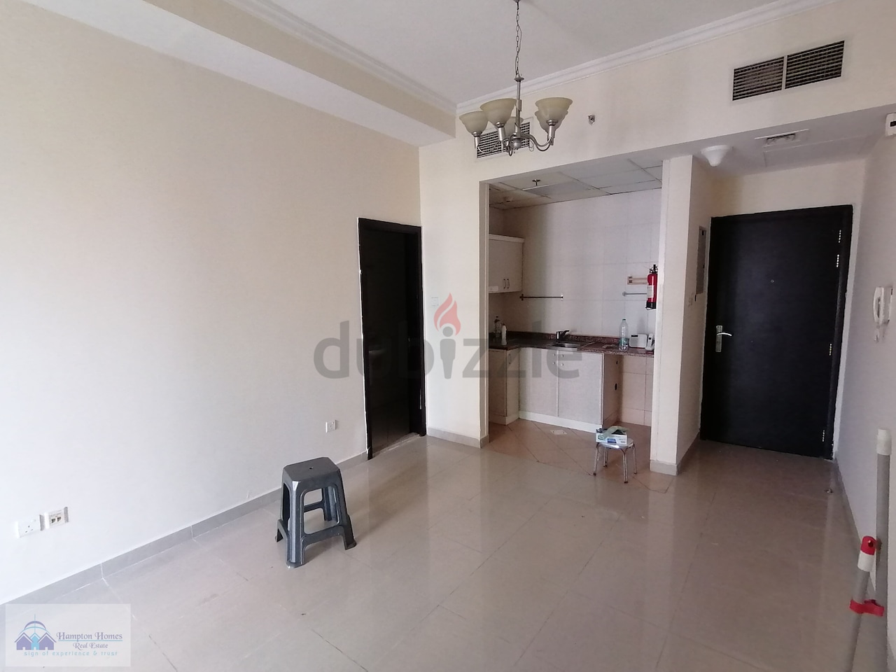 1 Bed Apt With Balcony, Opposite To Metro, Full Lakeview In Lakecity Tower Jlt