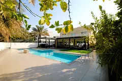 High End Finish | Large Plot | Immaculate 5 Bed