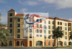 1880 Sqft Shop For Rent In Prime Residence.............................
