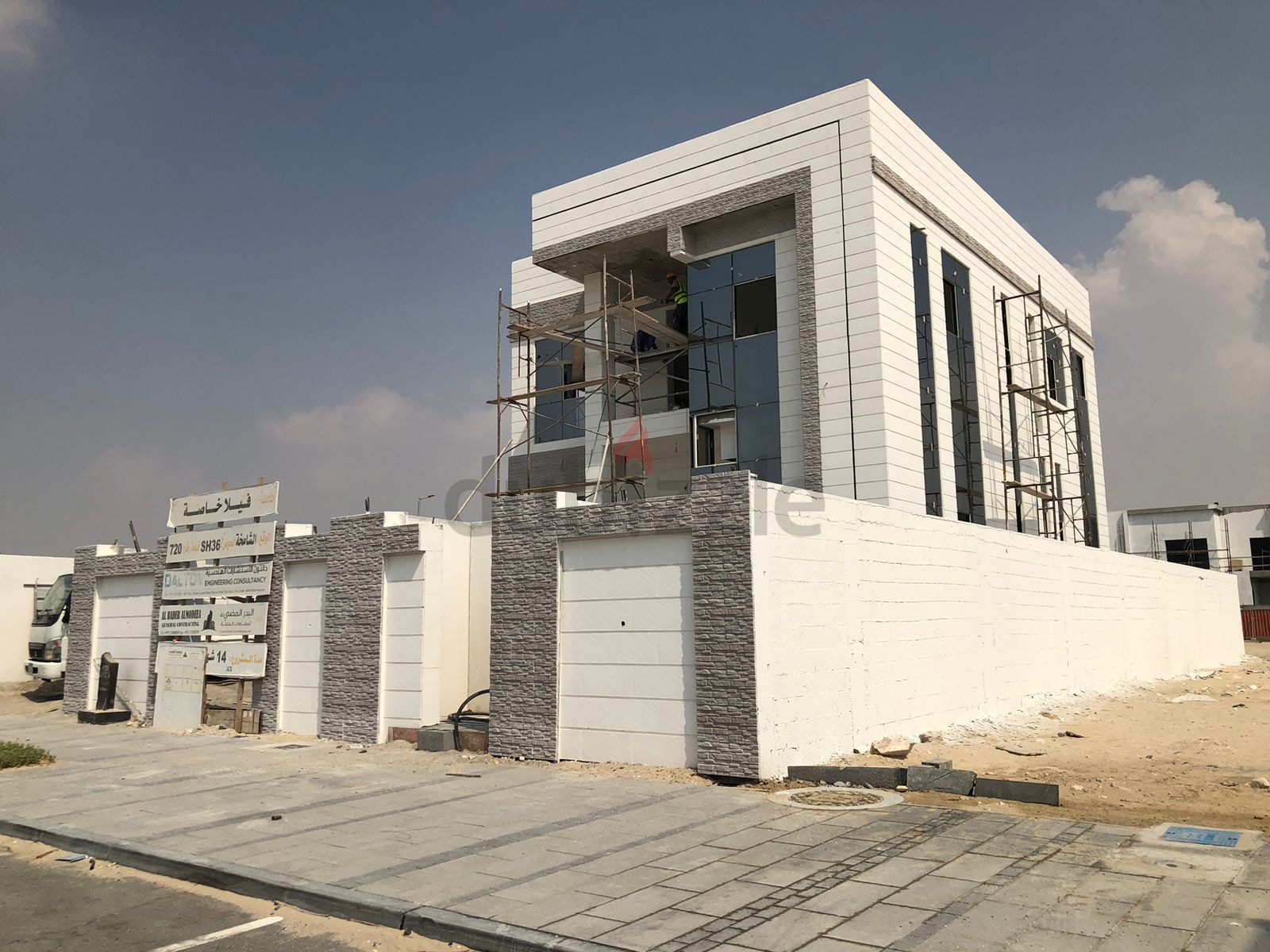 For Sale, A Residential Villa In Al-shamkha Al-riman 1, With High-end Finishes