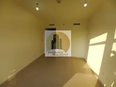 Lavish Interior | Spacious | Prime Location