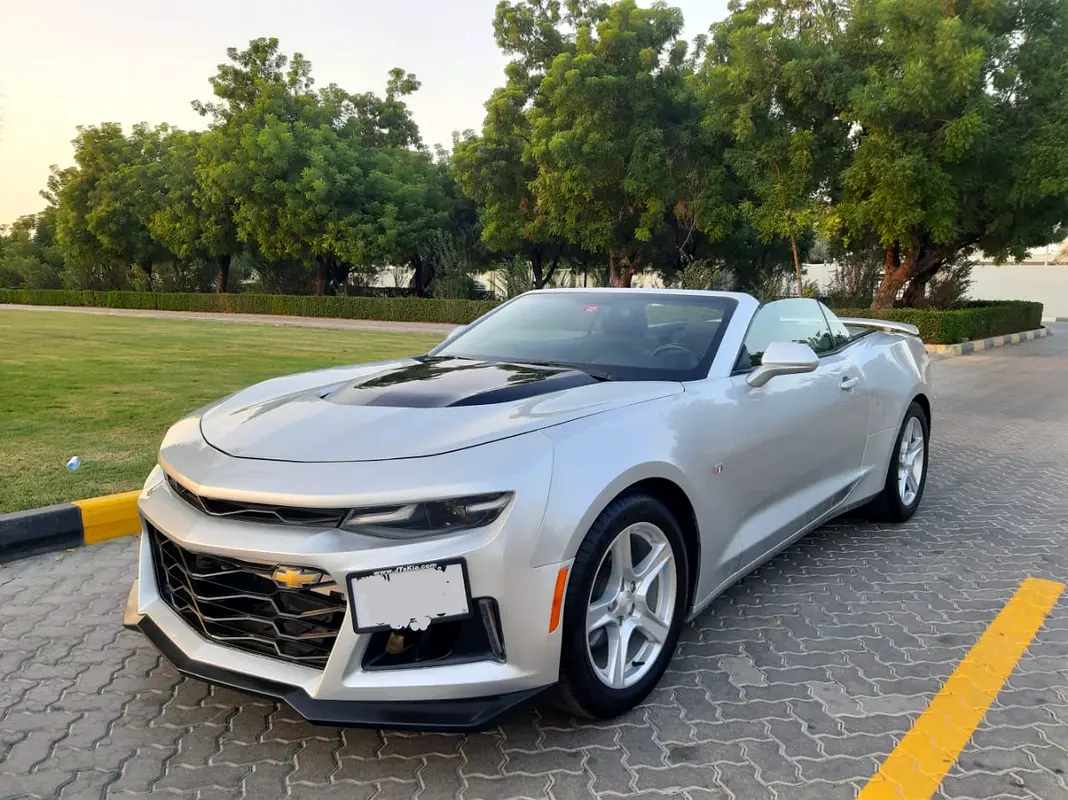 Chevrolet Camaro 2019 — photo 1 of 5