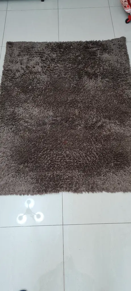 USED CARPET HOME CENTER BROWN COLORS
