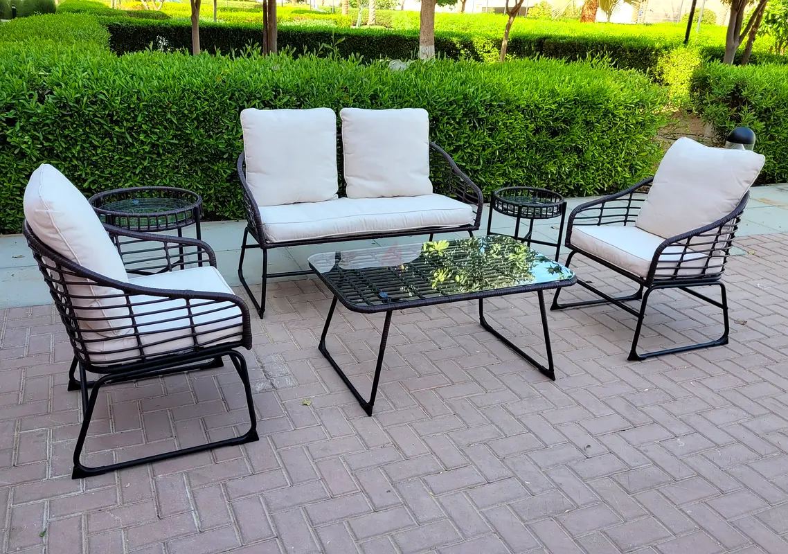 Elegant Outdoor Sofa Furniture Set for Garden or Balcony