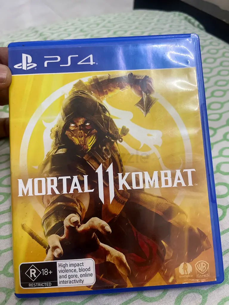 PS4, Mortal 11 Kombat CD