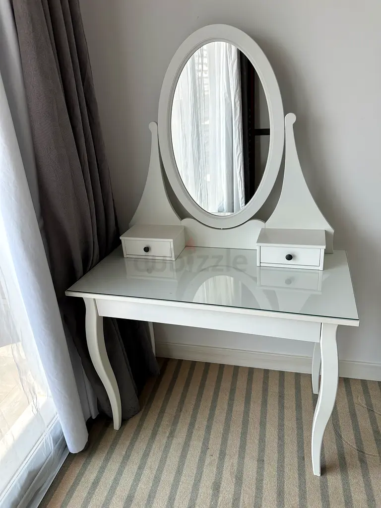 Ikea beauty table