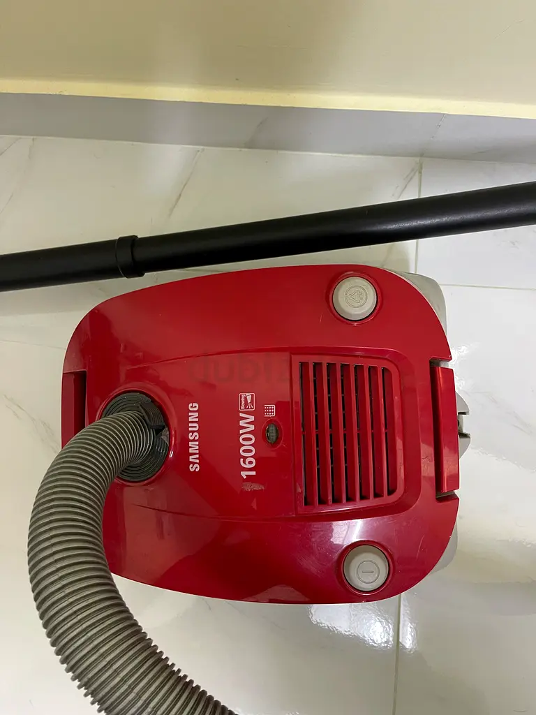 Samsung 1600 watt vacuum cleaner