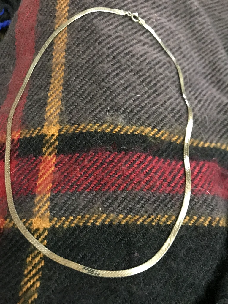سلسلة فضية أنيقة63231193894529110