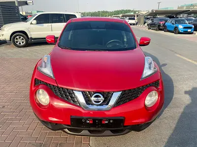 Nissan juke 2016 red color GCC calen car