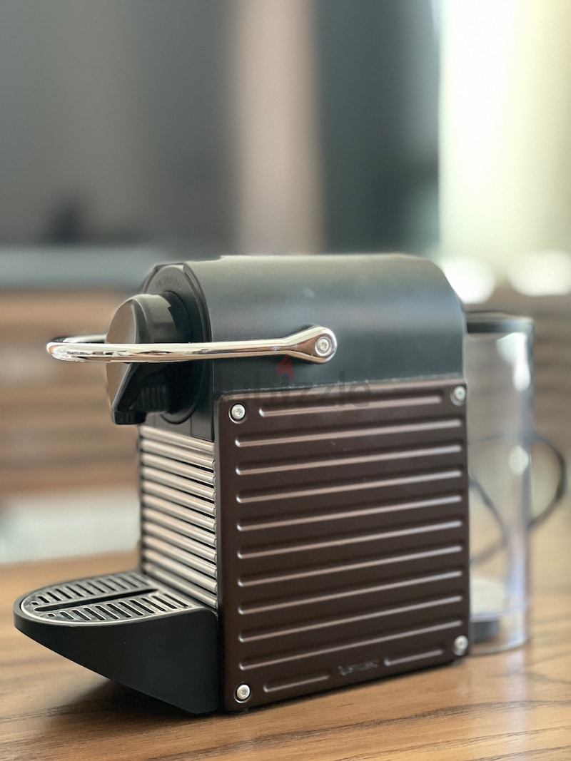 PIXIE  Nespresso UAE