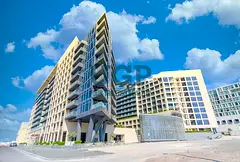 Hot Deal | Relaxing Views | Stunning Modern Layout