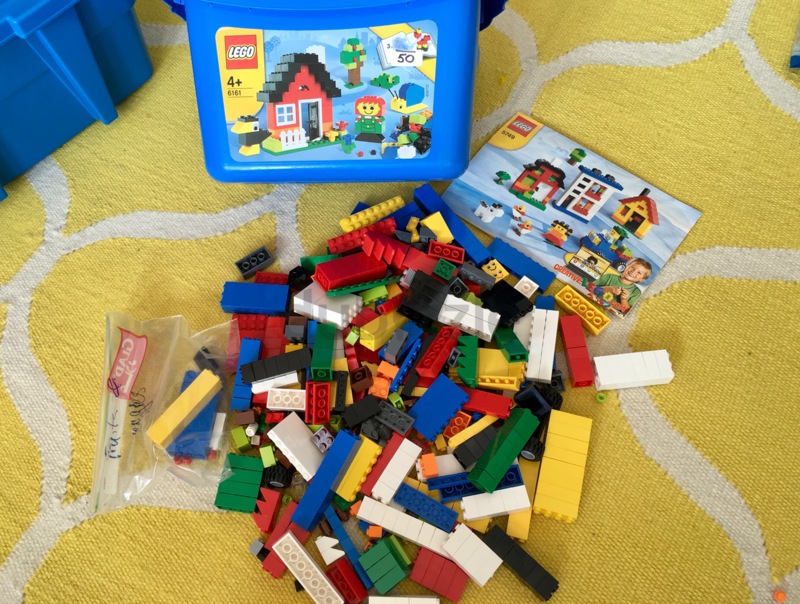  LEGO Brick Box (6161) : Toys & Games