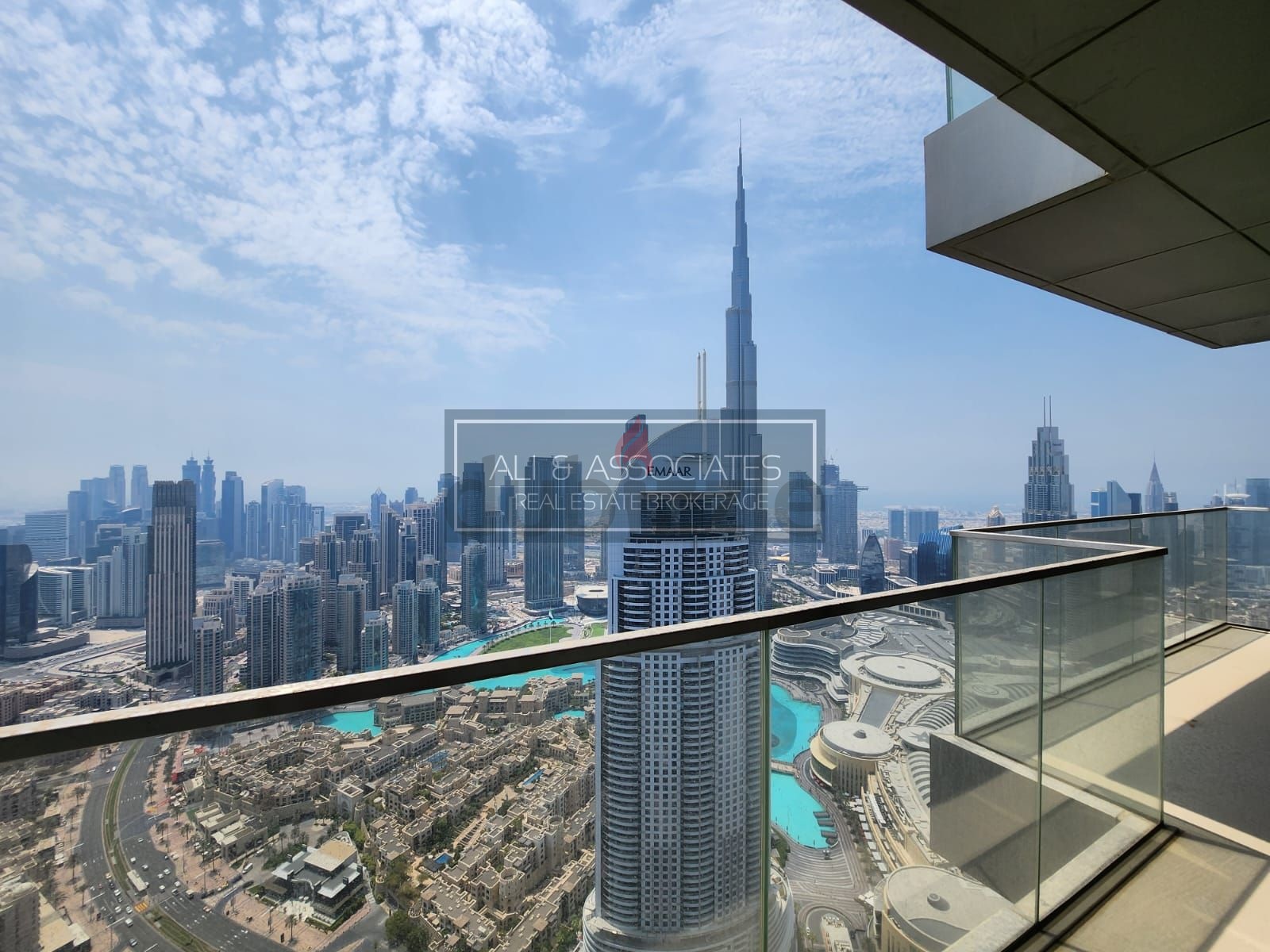 Rare, 4 Bedroom Large Sized Apartment With Burj View