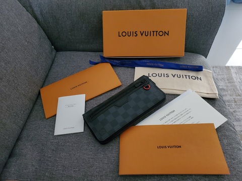 Authentic LOUIS VUITTON Damier Graphite Utility Utility Coin card