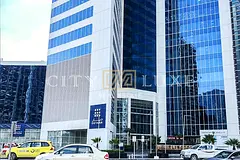 10% Roi - Vacant - Near Metro - Fitted Wood Floor