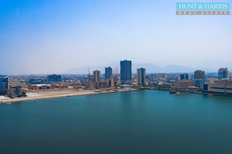 Great For Investment - Rak City - High Floor Office
