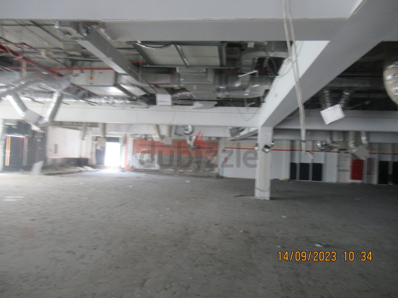7000 Sq Ft Showroom|road Facing|2 Months Rent Free|250psft.rent:1.8m