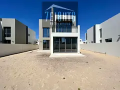 Beautifully Presented: 3 B/r Independent Villa + Maid Room + Garden For Rent In Emaar South