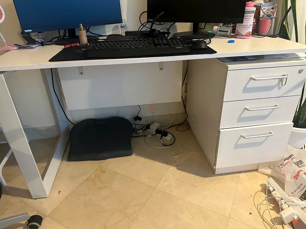 Office Desk