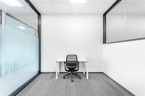 Fully Serviced Private Office Space For You And Your Team In Boulevard Tower 0