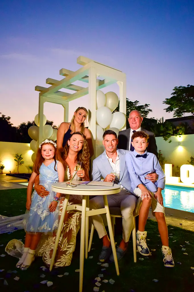 AED 199/Hr Professional Affordable Photographer Videographer