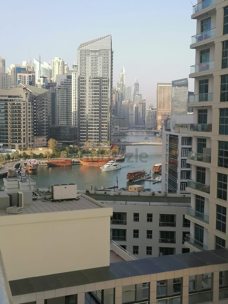 Dubai Marina , Very Large 2 Bedroom With Chiller Free , 4 Cheques , Large Balcony