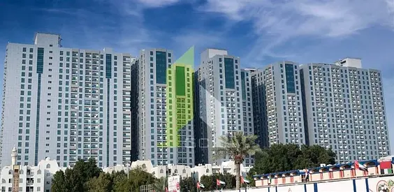 Full Palace View High Floor Two Bedroom Plus Hall For Sale 1242 Sqft With Free Chiller Ac In City T