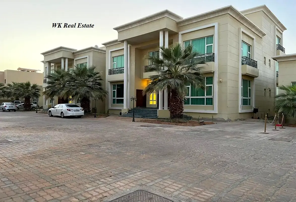 Apartment/Flat Fully Furnished !! Luxury 1 Bedroom Inside The Stunning