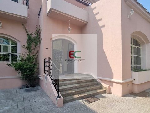 Beautiful Villa With 5 Master Bedrooms | Big Space | Close To City Center