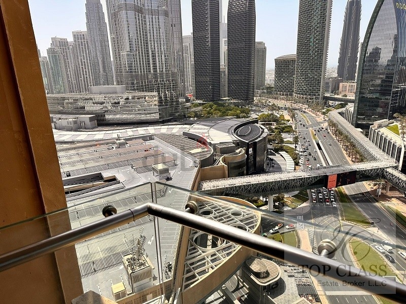 Burj Khalifa View | Furnished | Vacant Now