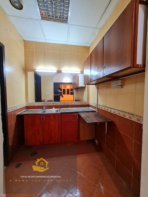 Burning Offer For 1 Bedroom Hall At Family Compound Just For 32k
