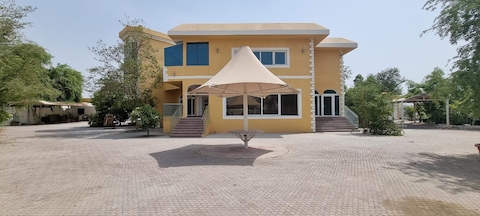 ***urgent Sale- 5 Bhk Duplex Villa Available In Al Darari Area Sharjah***