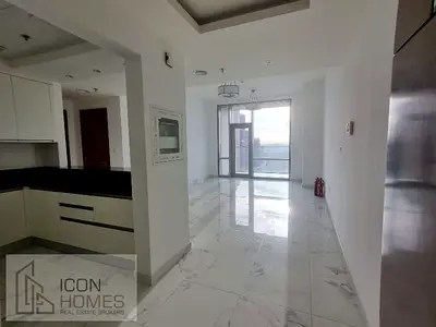 Corner Unit | High Floor | Vacant 1 Nov