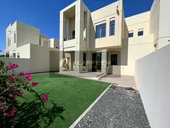 Landscape Garden | Spacious 3 Br | Community View