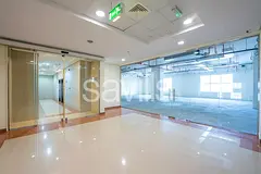 Full Floor Commercial Space In Prime Location