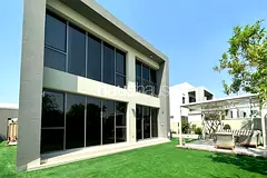 Extended 4 Bed | Upgraded Kitchen | Single Row