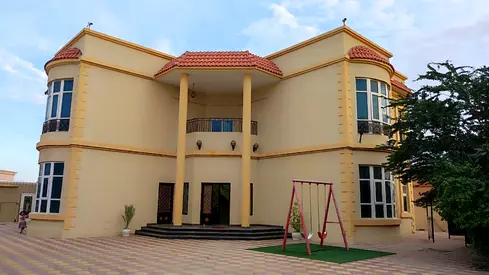 Villa On An Area Of 20,000 Feet, 5 Rooms And An External Extension, In Al Rahmaniyah, A Privilege