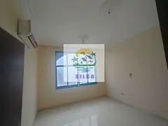 Spacious Living: Beautiful 3 B/r Villa With Ample Parking