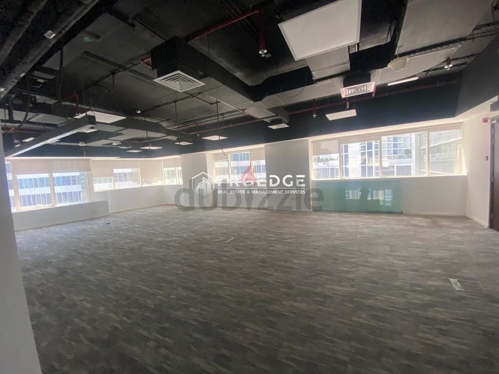 Full Floor - Ready Office For Sale In Westburry Tower - Business Bay