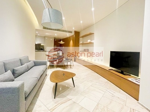 Exclusive|vacant On Transfer|furnished |high Floor