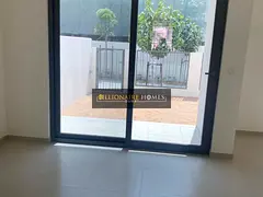 Single Row| Gated Community| Ready To Move In