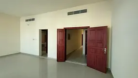 Central A/c With Maids Room Parking For 2 Cars