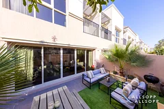 Exclusive | Fully Upgraded | 2 Bedrooms