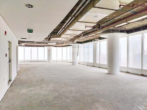 Full Floor | Shell And Core |sea View|next To Difc