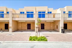 Spacious Luxury 3 Bedroom Villa At Akoya Oxygen