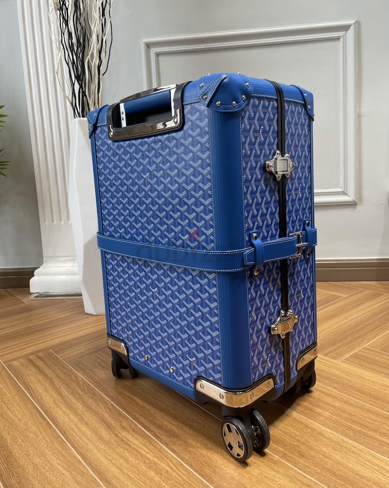 goyard rolling suitcase