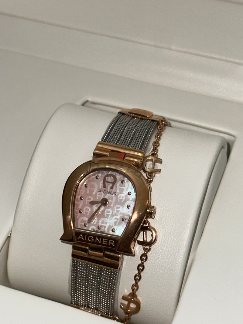 AIGNER Cremona Watch dubizzle