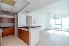 Vacant | Spacious 2 Br | Skycourts