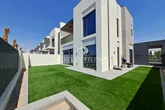 Single Row | Keys In Hand | Landscaped